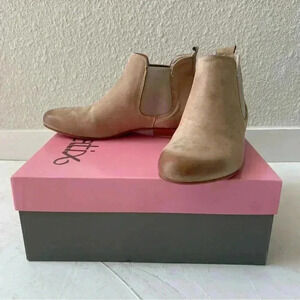 Batix Tan Suede Leather Ankle Boots Size 36 - Made in Italy - New In box